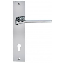 Дверная ручка на планке Extreza ERICA-PL11-WC-96-F04 (ERICA 119) полированный хром