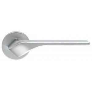 Дверная ручка на розетке Extreza AURA-R16-F05 (AURA 134) матовый хром