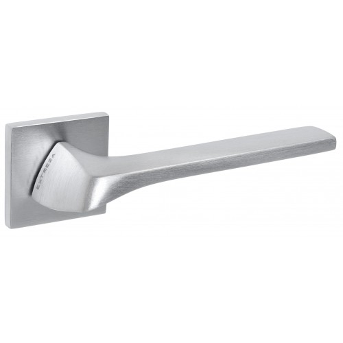 Дверная ручка Extreza Hi-Tech SLIM 
