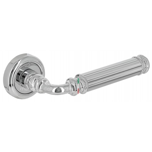 Дверная ручка Extreza BENITO-R01-F04 (BENITO 307) полированный хром