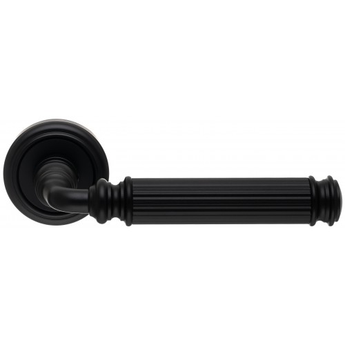 Дверная ручка Extreza BENITO-R01-F22 (BENITO 307) черный матовый