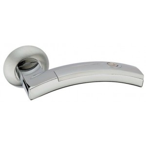 Дверная ручка на круглой розетке ADDEN BAU Art A154-05 Chrome xром