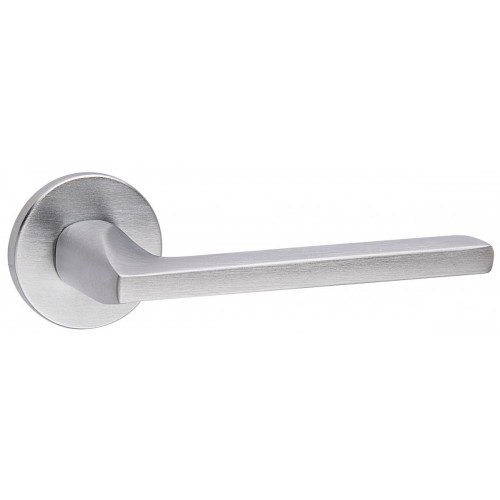 Fimet ADELE 1239/208 дверная ручка на розетке, цвет матовый хром F05