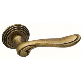 Дверная ручка на круглой розетке ADDEN BAU Isola V209 Aged bronze состаренная бронза